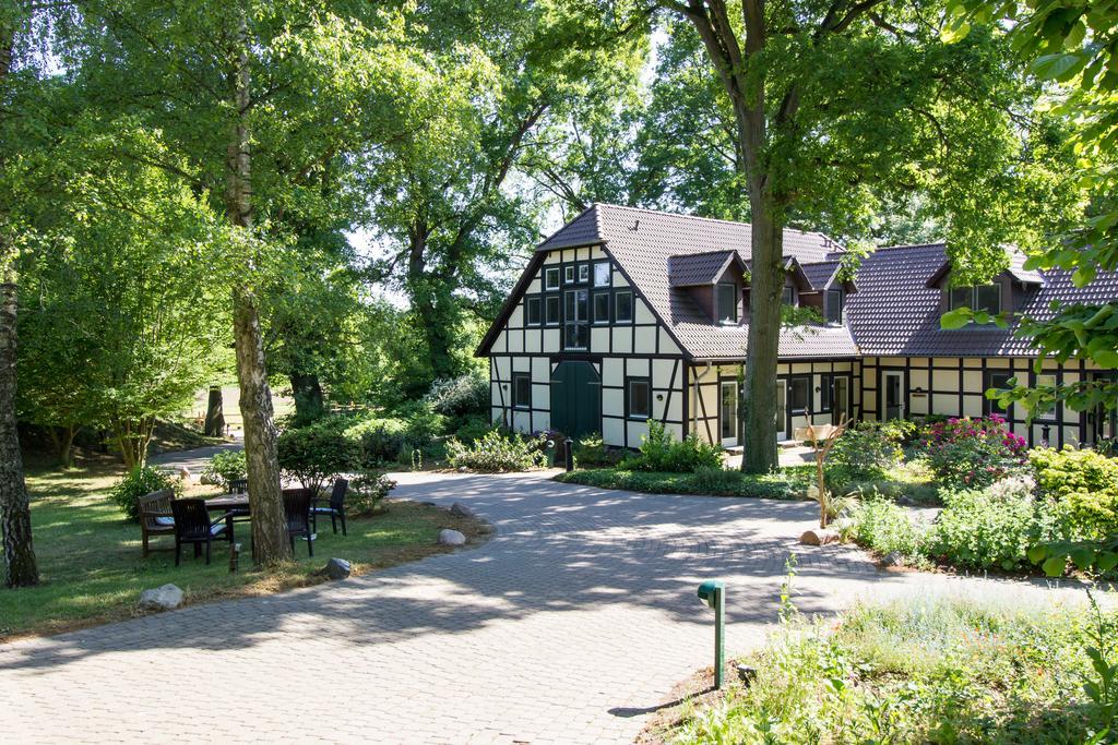 Ellernhof Hotel Dahlenburg Eksteriør billede